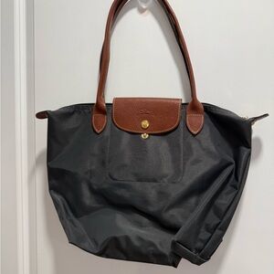 Longchamp la pliege charcoal shoulder bag